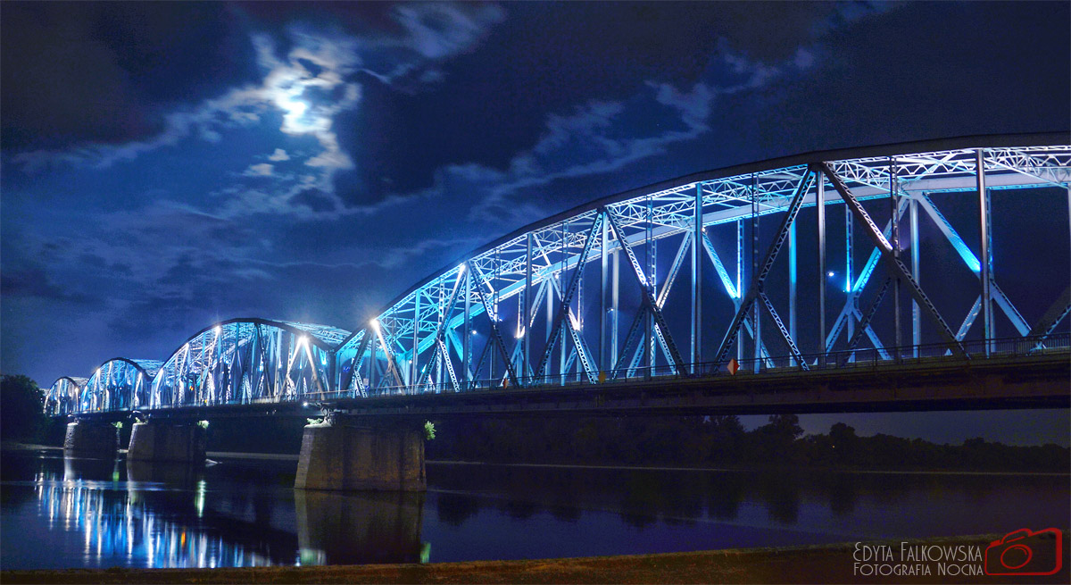 Most im. Józefa Piłsudskiego w Toruniu